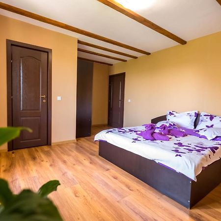 Casa De Vacanta Cód Kültér fotó